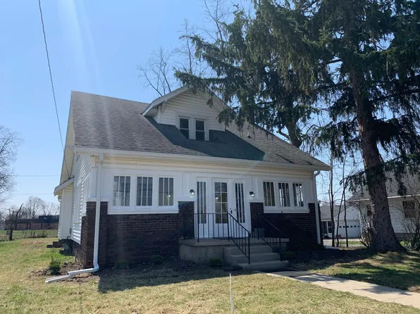 1519 S Burlington Dr, Muncie, IN 47302