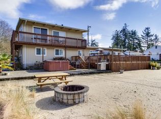 6400 Tent St, Cloverdale, OR