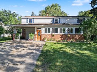 911 Seminole Ave, Ludington, MI 49431