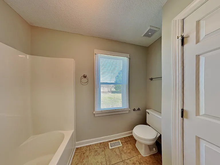3016 Lindsay Dr — Photo 19