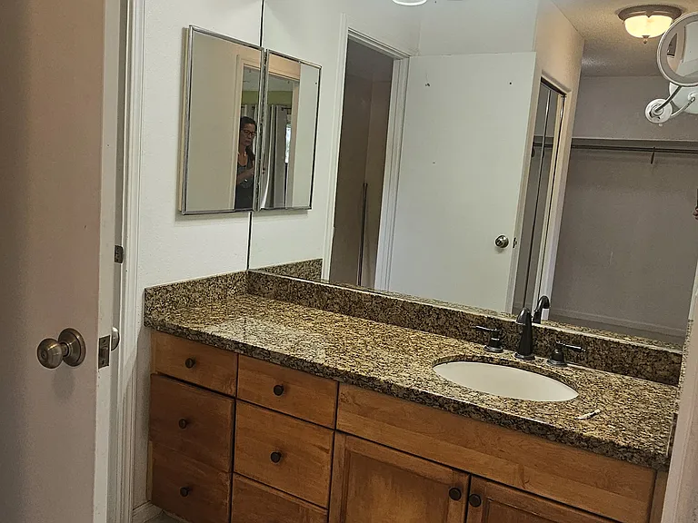 812 Halula Pl — Photo 12