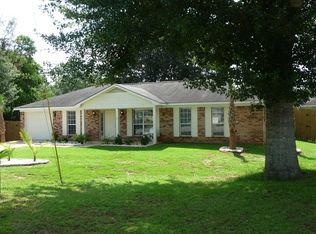 732 Orange Ct, Foley, AL 36535