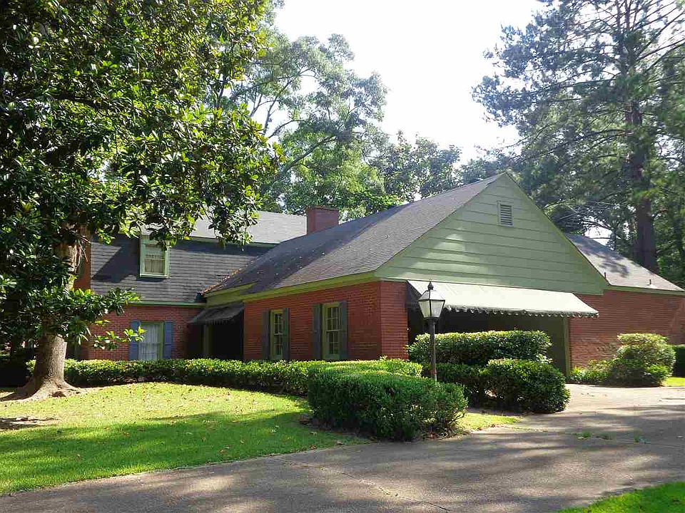 1st image of 113 Dogwood Dr