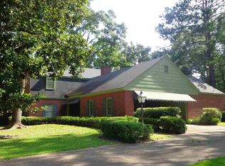 113 Dogwood Dr, Hazlehurst, MS 39083