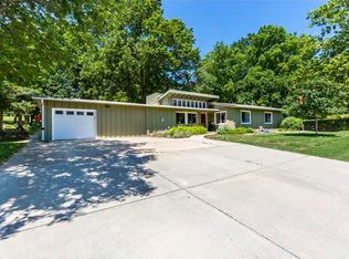 9620 W 57th Pl, Merriam, KS 66203