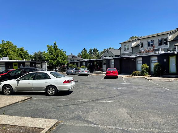 2nd image of 1405 Mill St #6