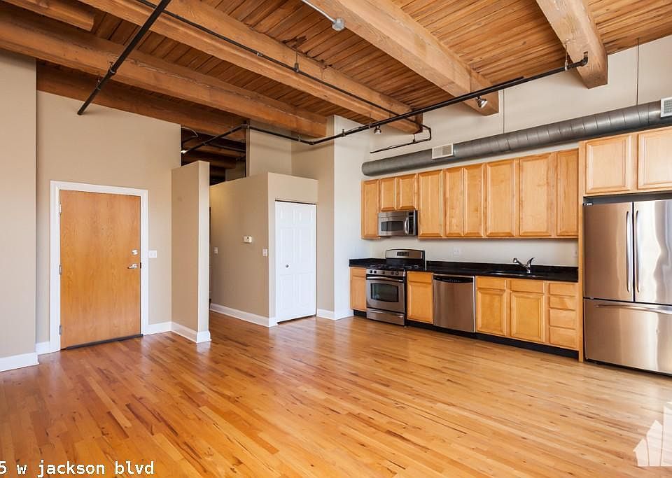 1st image of 625 W Jackson Blvd #1427