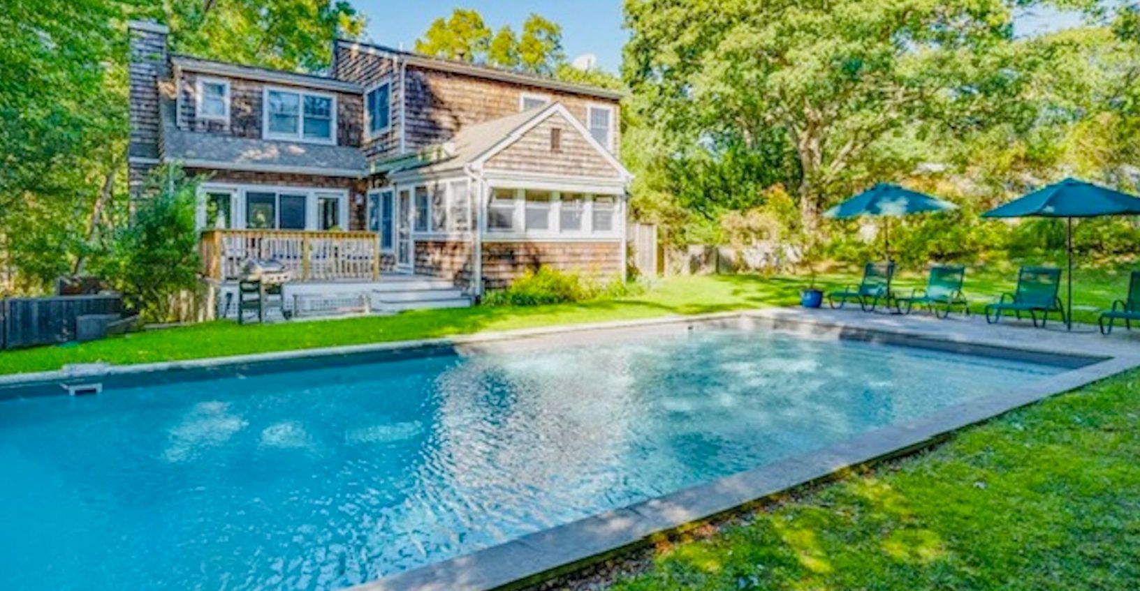  Gorgeous saline solar heated pool