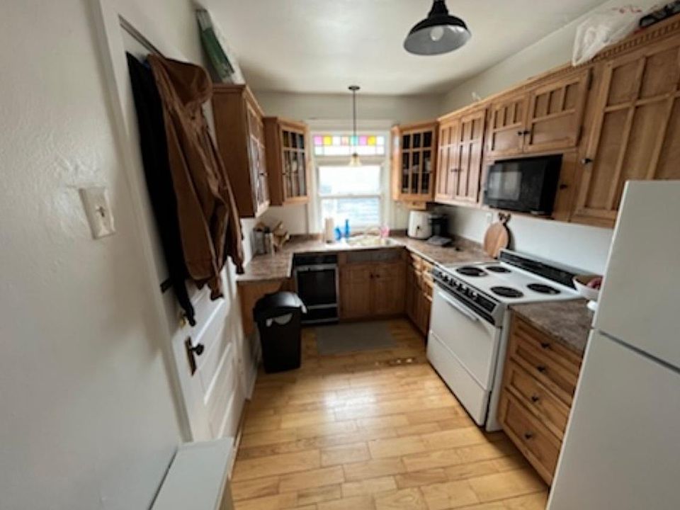 235 Spruce St 235, Canonsburg, PA 15317 Zillow
