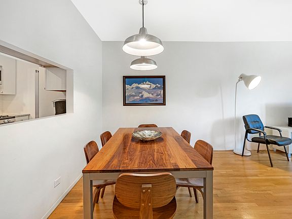 2nd image of 100 Manhattan Ave APT 3a