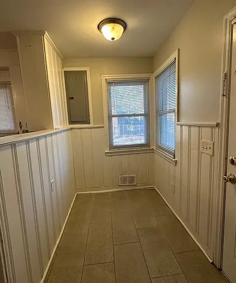 1212 Deerwood St — Photo 14