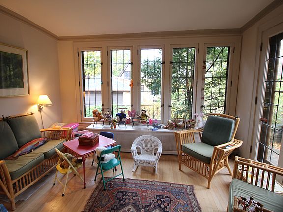 2nd image of 2502 E Wood Pl #2502