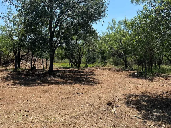Lot 400 E. Mesquite Drive, Granite Shoals, TX 78654