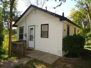 4221 Parkway, Waterford, MI 48328