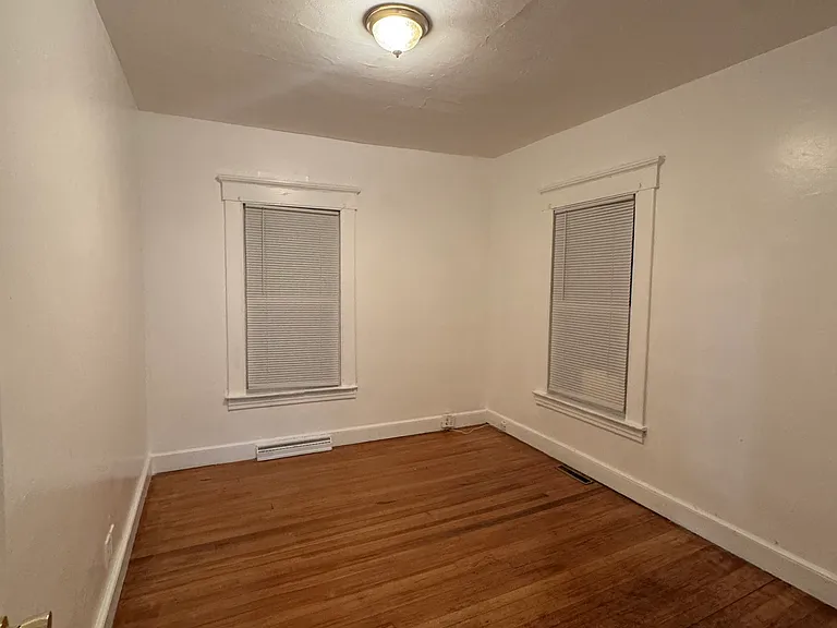 20 Michael St #2 — Photo 7