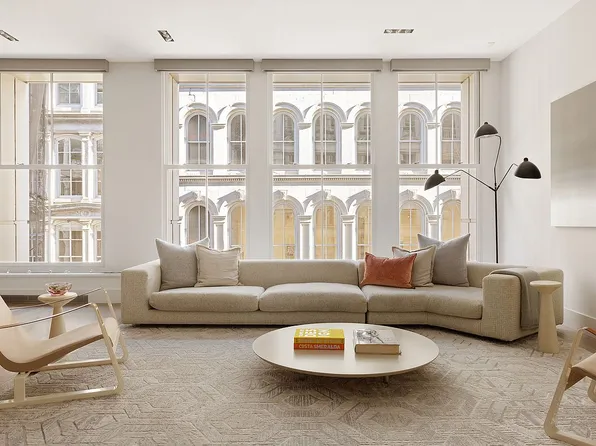 51 Walker St APT 4B, New York, NY 10013