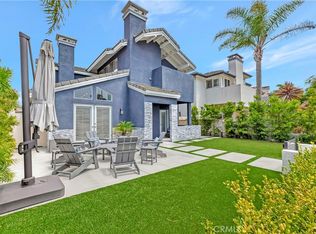 1916 Pine St, Huntington Beach, CA 92648