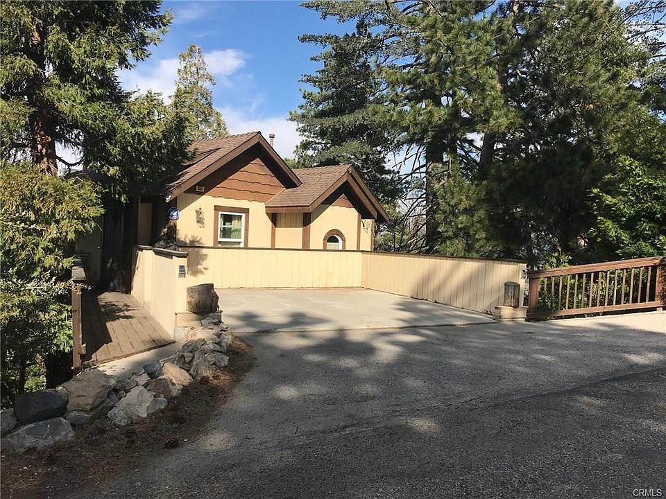 1st image of 865 Mozumdar Dr