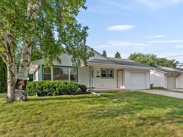 122 East Antoine DRIVE, Port Washington, WI 53074