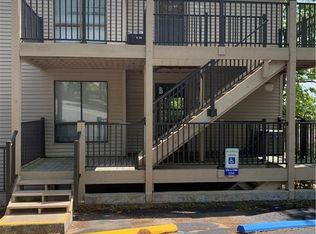 108 Robinwood Dr UNIT 2E, Lake Ozark, MO 65049