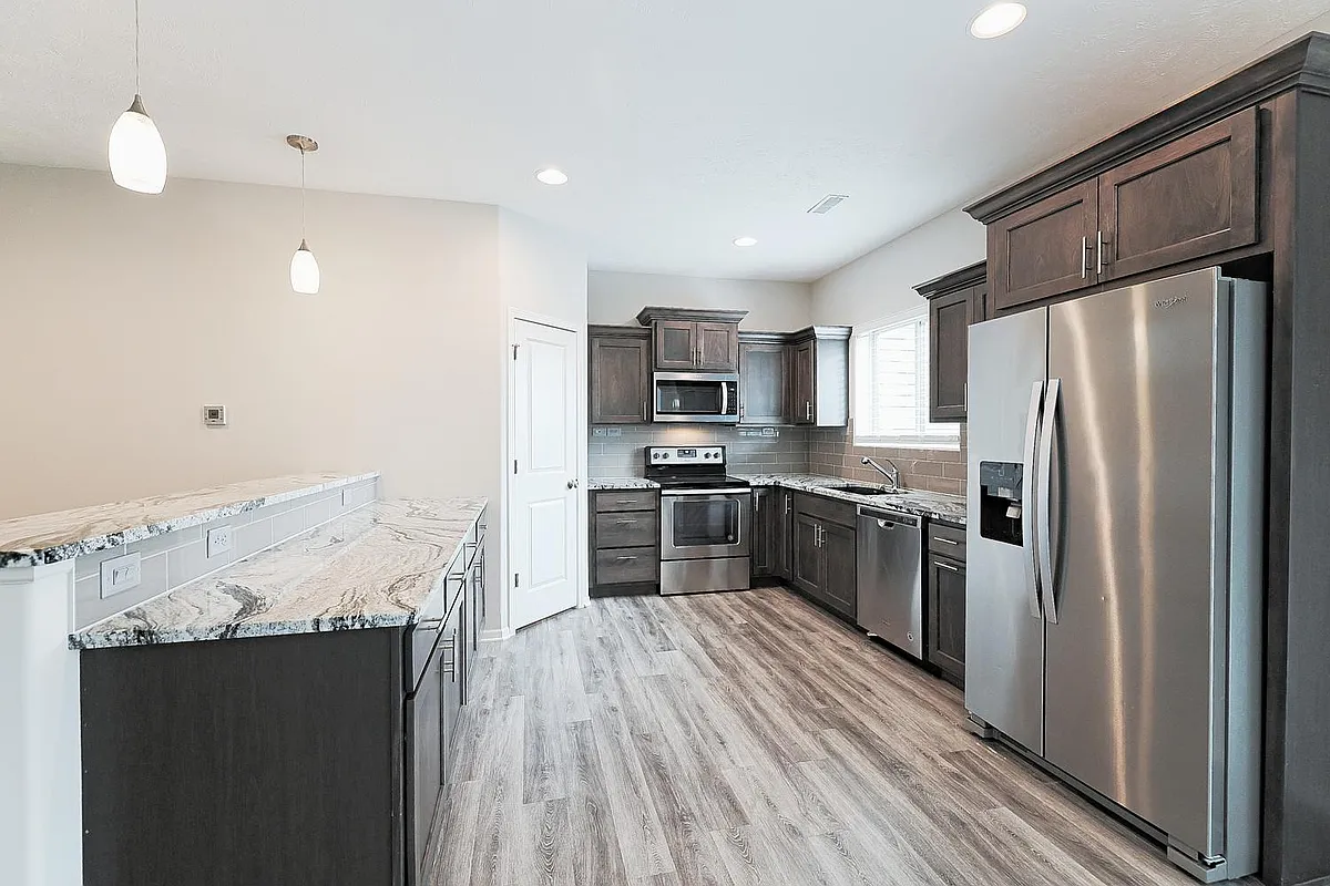 Building Photo - 3809 Cabo Dr