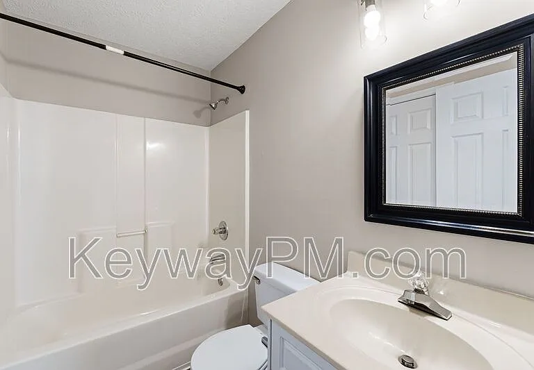858 Pawley Ct — Photo 13