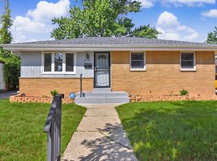 6715 N 78th STREET, Milwaukee, WI 53223