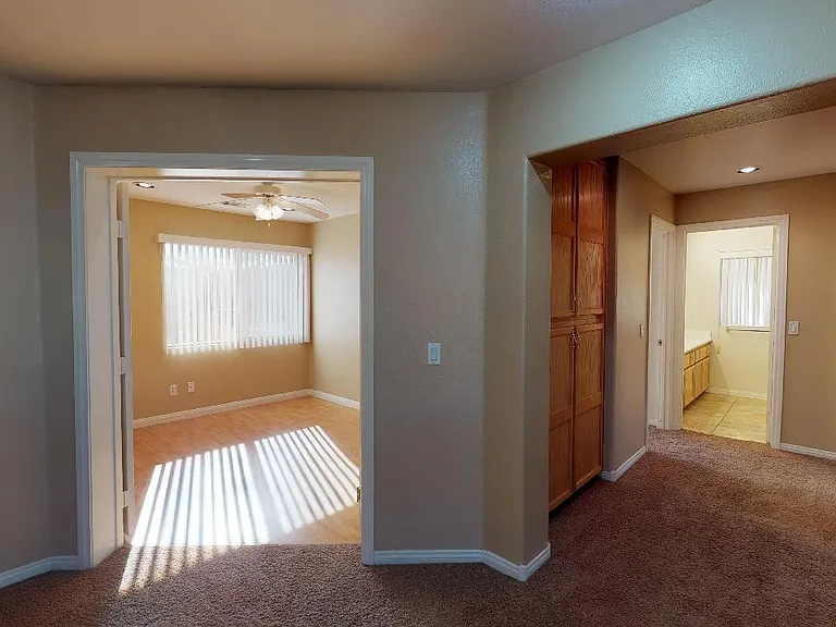 8805 Claystone Ct — Photo 37