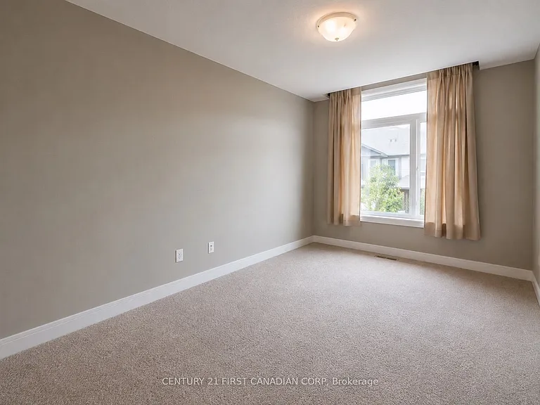 2070 Meadowgate Blvd #72 — Photo 5