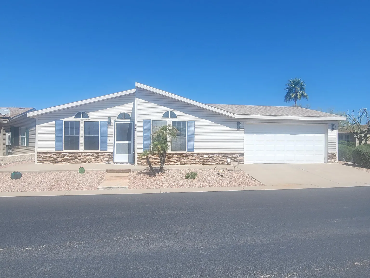 3301 S Goldfield Rd — Photo 1
