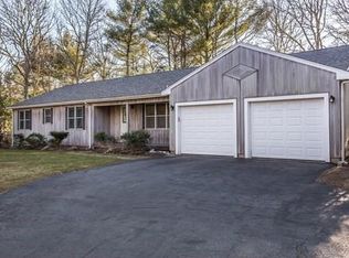 32 Cahoon Rd, Buzzards Bay, MA 02532