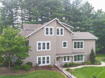 3040 S Rockport Rd, Bloomington, IN, 47403
