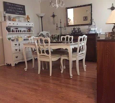 2nd image of 16132 Hollyhill Ct