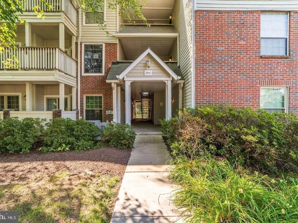 3903 Penderview Dr APT 1505, Fairfax, VA 22033