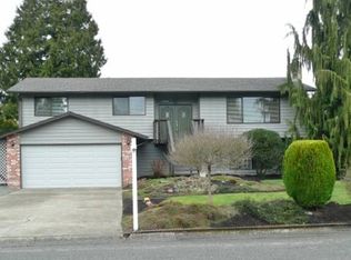9630 NE 204th Pl, Bothell, WA 98011