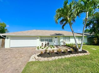 4499 E Alhambra Cir, Naples, FL 34103