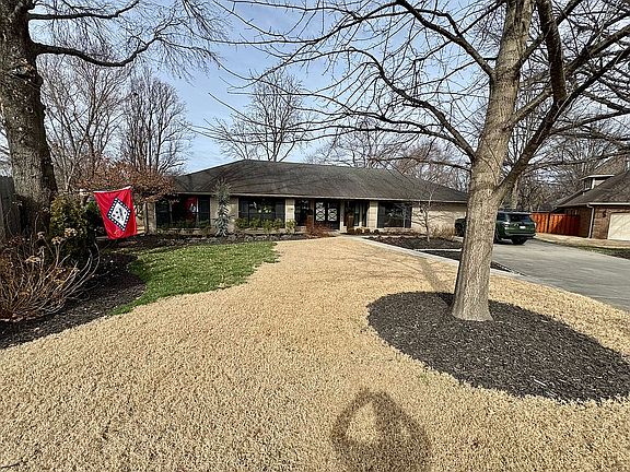 2nd image of 3389 N Greens Ln