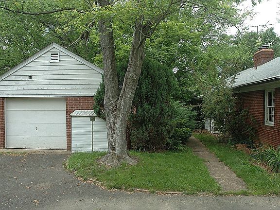 Brick Detached Garage