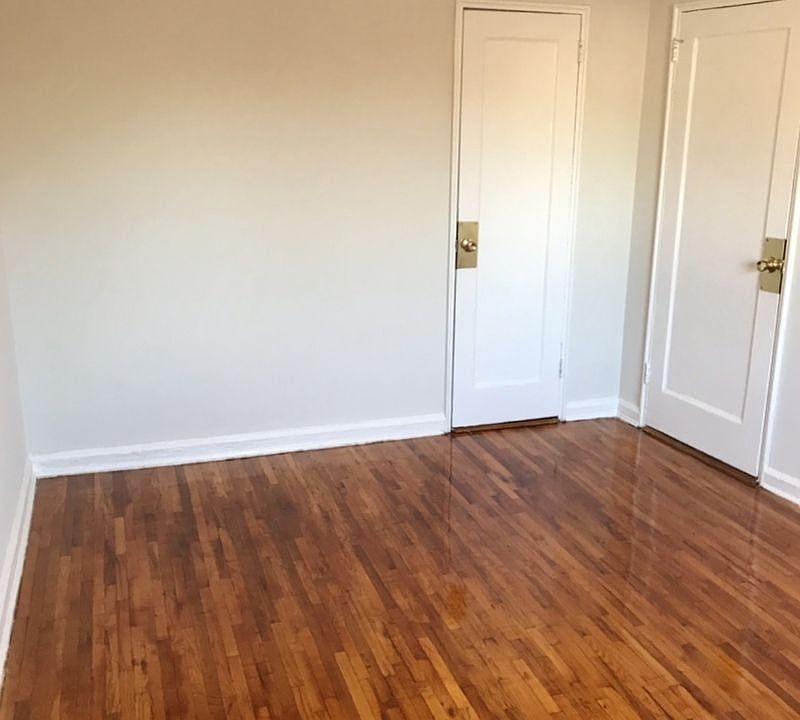 1st image of 19211 42nd Ave APT 4