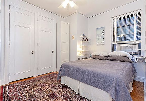 3rd image of 333 E 41st St APT 2B