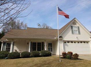 123 Grand Oak Cir, Pendleton, SC 29670