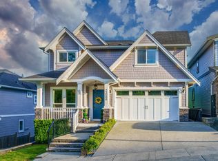 23066 135th Ave, Maple Ridge, BC V4R 2R5