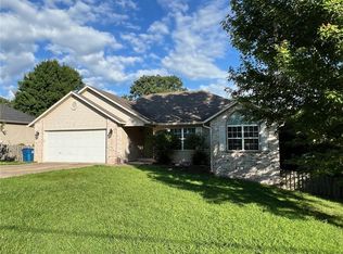 6 Dillow Dr, Bella Vista, AR 72714