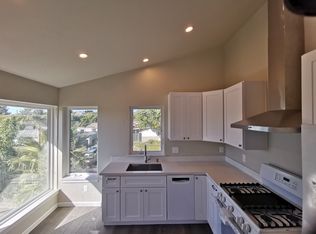 44 Alta Loma Dr #B, American Canyon, CA
