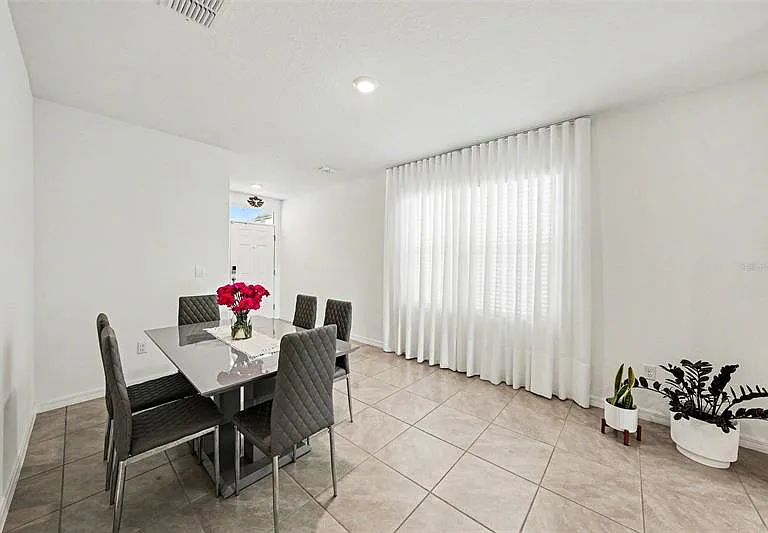 6298 Wandering Willow Dr — Photo 3
