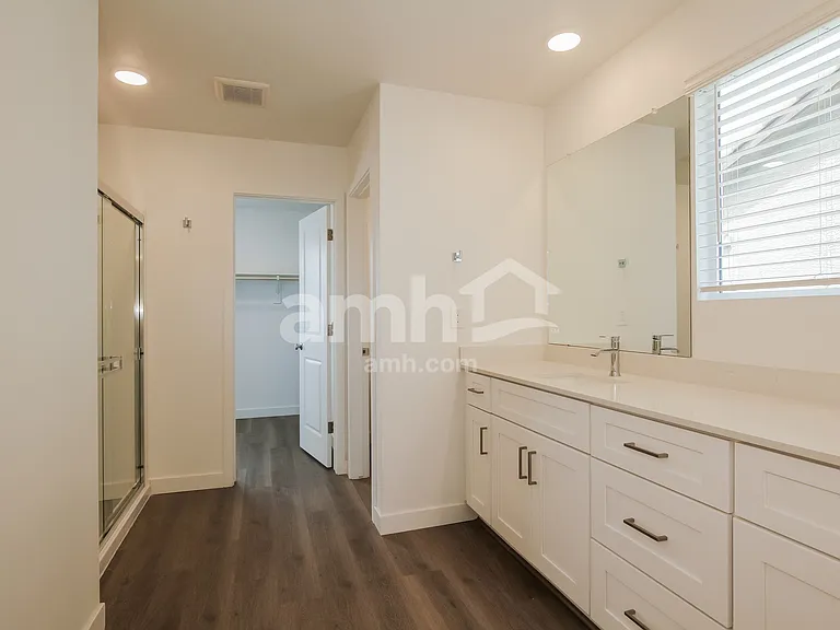 12631 W Flynn Ln — Photo 11