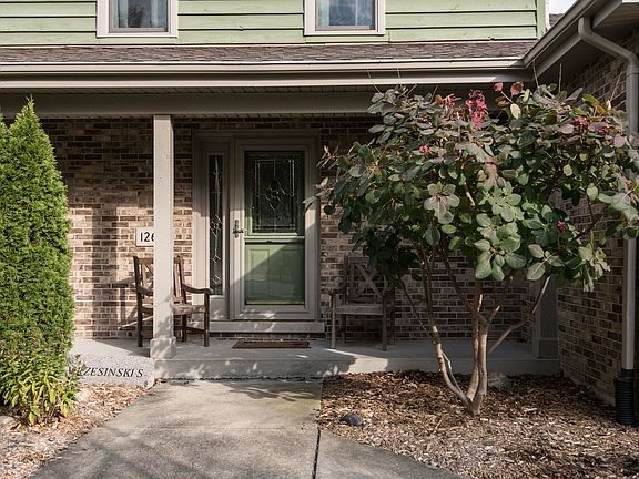3rd image of 12641 Wisteria Ct