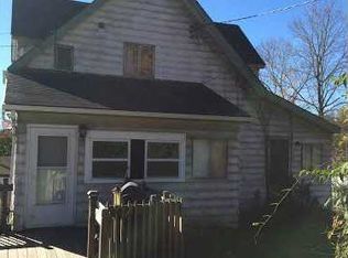 566 N Lewis Run Rd, Clairton, PA 15025