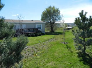 1060 W Huntzinger Rd, Selah, WA 98942