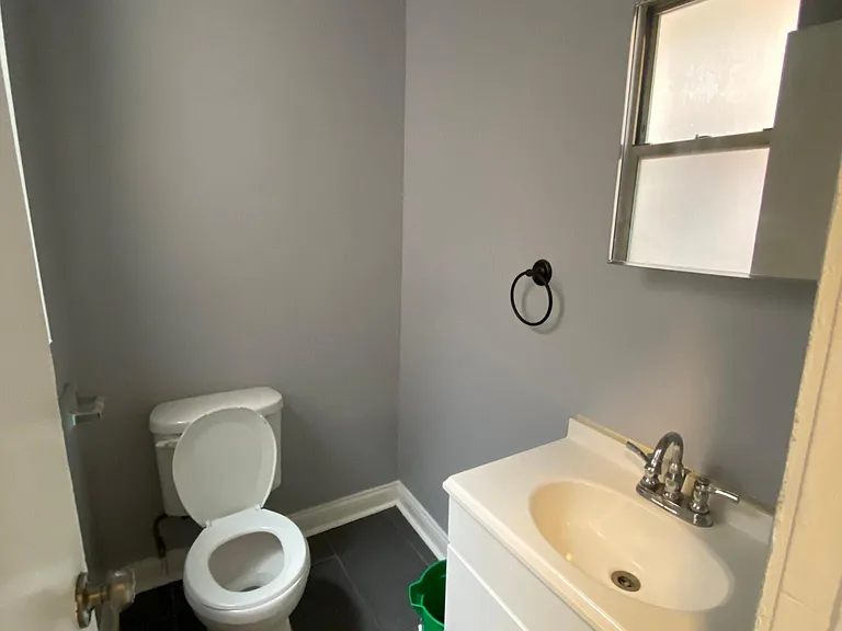 3602 W Douglas Blvd — Photo 6